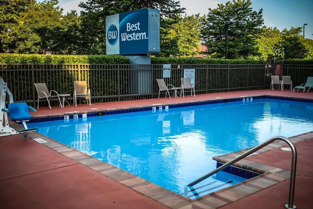 Best Western Hampton Coliseum Inn Екстер'єр фото